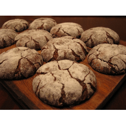 Рецепт: Печенье шоколадное - в сахарной пудре
