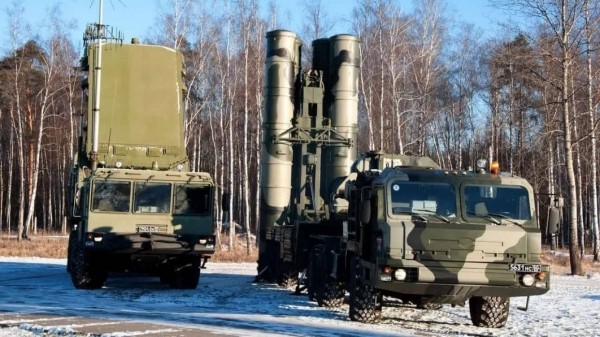 Расчеты ПВО отразили «вражеский» авиаудар во время учений «Союзная решимость — 2022» Расчеты ПВО отразили «вражеский» авиаудар во время учений «Союзная решимость — 2022»