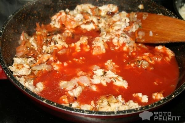 Рецепт: Греческая мусака - С маринованными баклажанами и фаршем из куриного филе