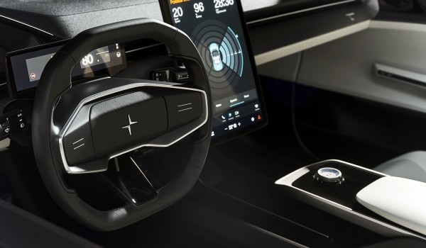 Спорткар Polestar O2 &mdash; со стеклянной крышей и квадрокоптером