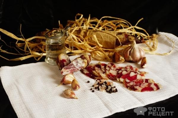 Рецепт: Колбаса мациковая - сыровяленая