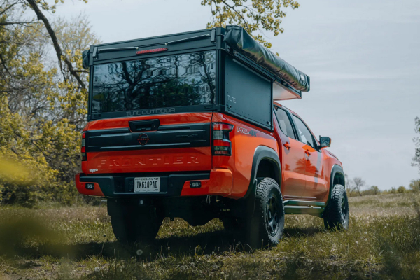 Nissan обновил пикап Frontier и показал его спецверсию для кемпинга