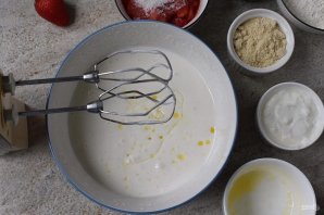Клубничные маффины Клубничные маффины