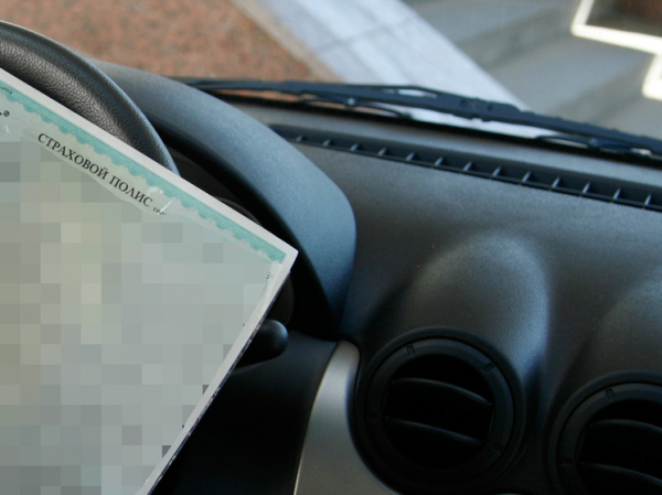 Вдовы погибших в СВО смогут страховать авто по упрощенным правилам