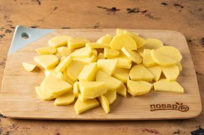 Жареная картошка с луком Жареная картошка с луком