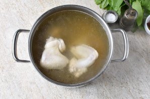 Куриный суп со щавелем Куриный суп со щавелем