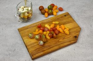 Теплый салат "Капрезе" с фарфале