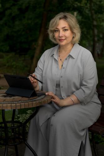 Ректор НИРО Елена Окунькова: Взаимодействие образовательной организации и церкви в формировании нравственных ценностей