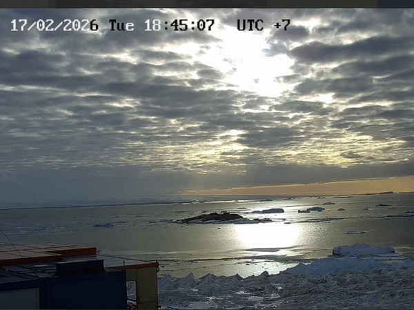 Россияне все-таки увидели солнечное затмение 17 февраля на станции Мирный в Антарктиде